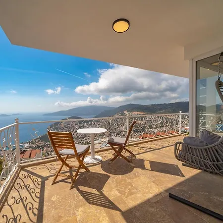 Luxury 5 Bedroom In Great Sea Views Villa *